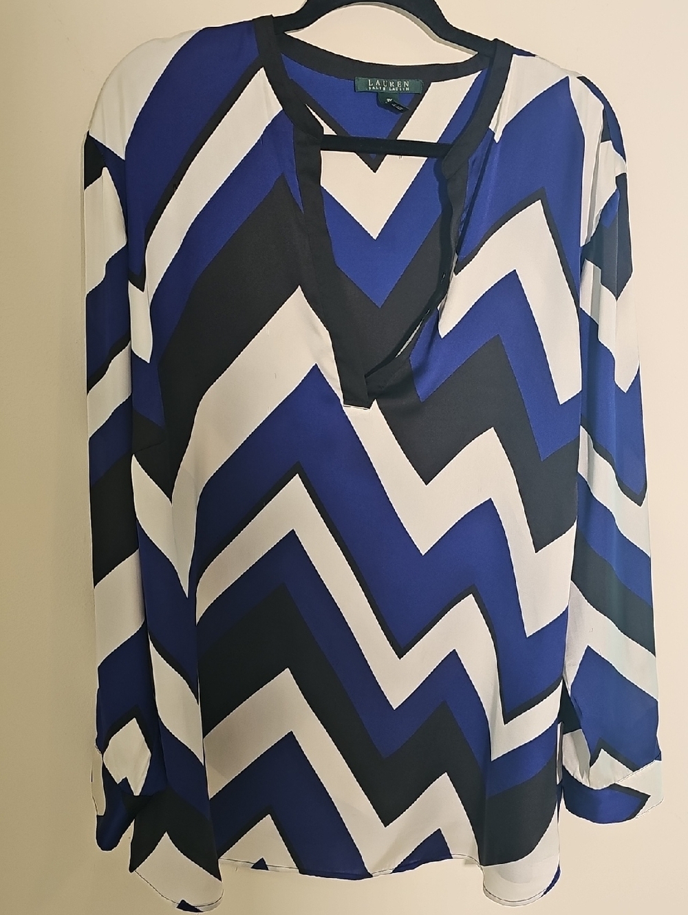 Lauren Ralph Lauren Chevron Blouse Womens Size 3X Blue Black White Geometric Top